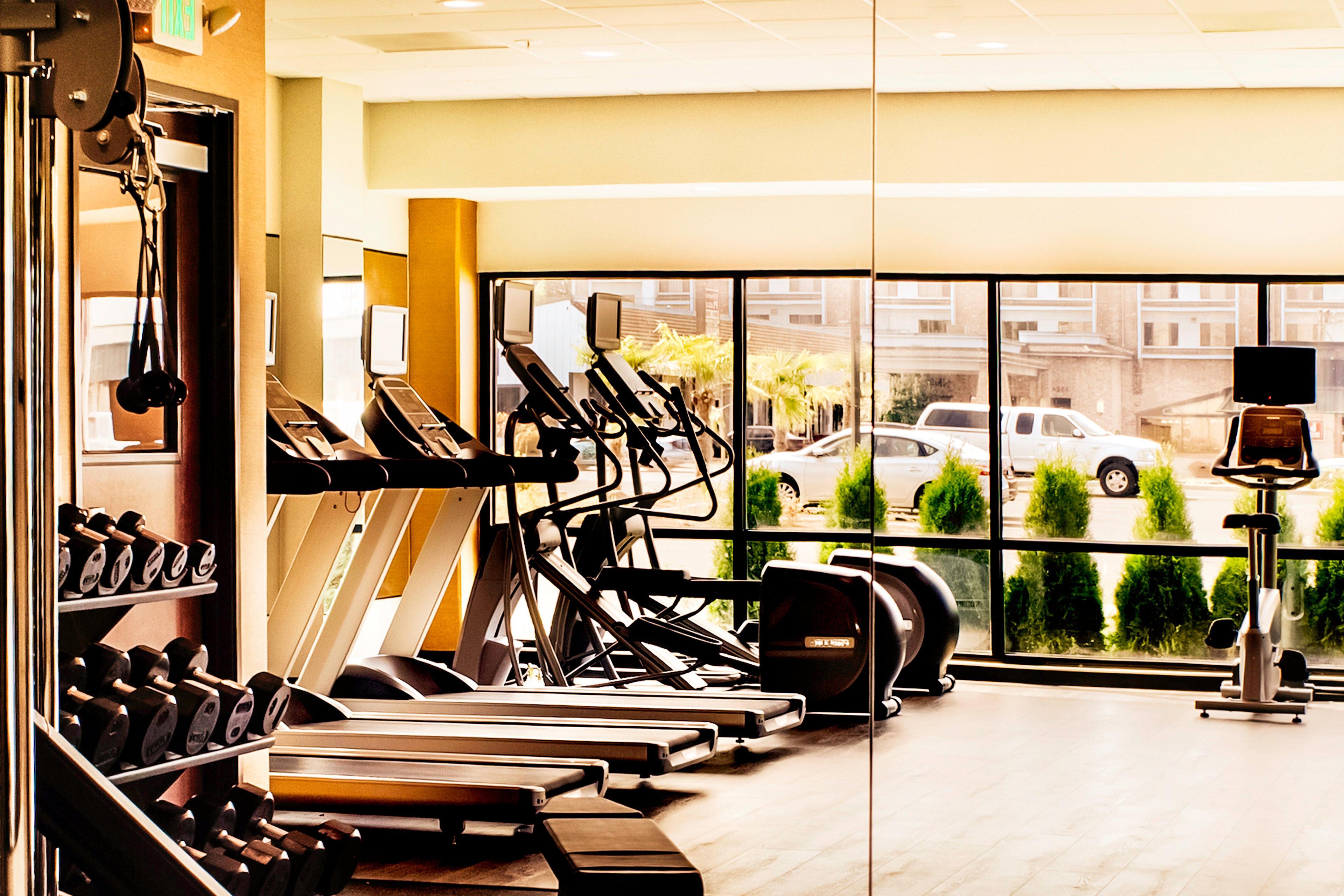 Holiday Inn - Salem, an IHG Hotel Bagian luar foto