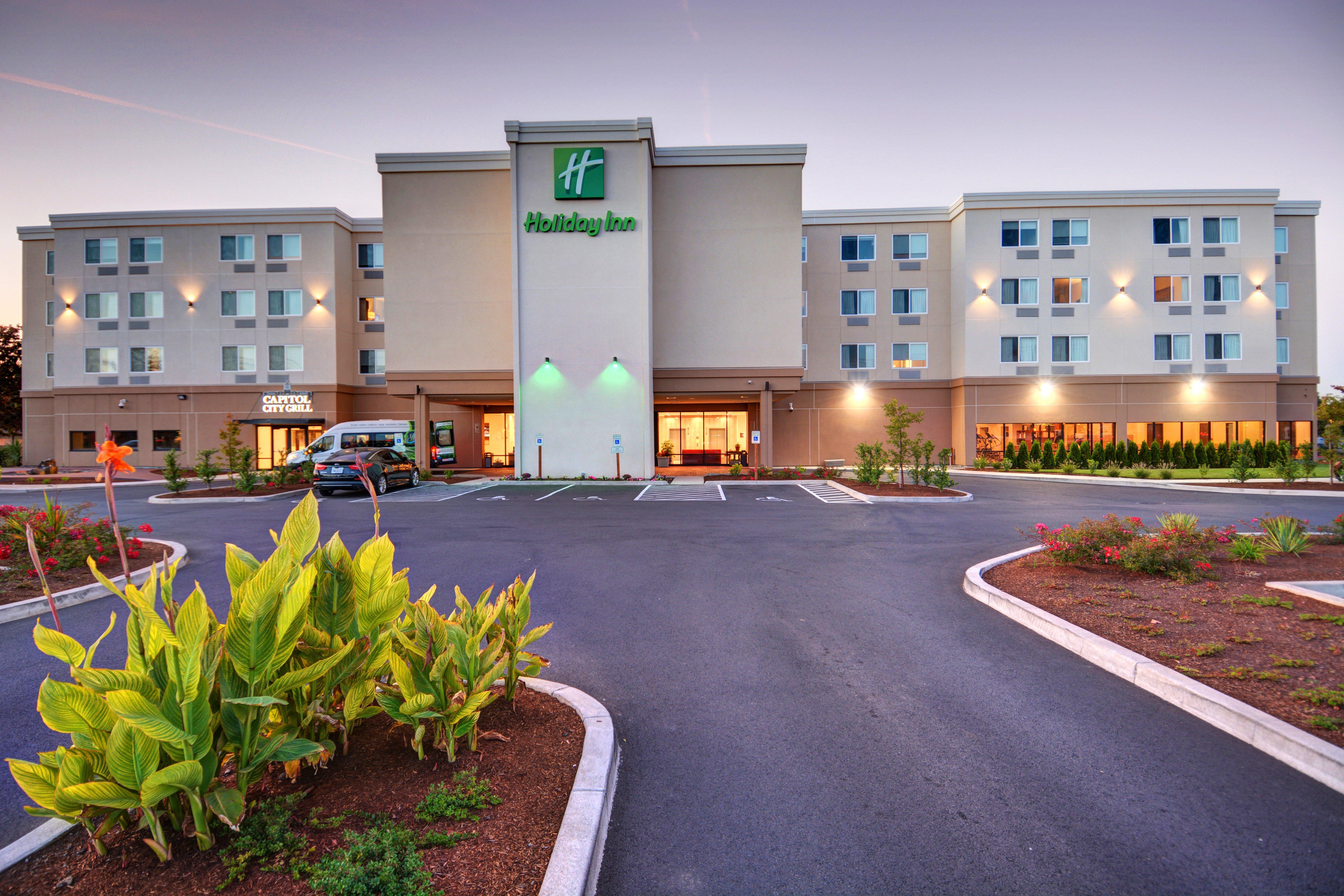Holiday Inn - Salem, an IHG Hotel Bagian luar foto